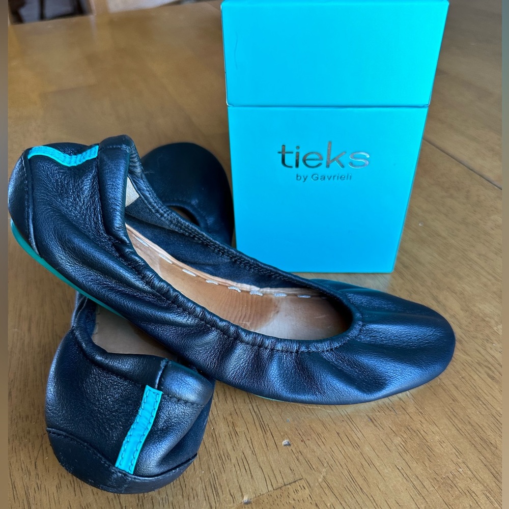 Tieks Black Size 6 like new